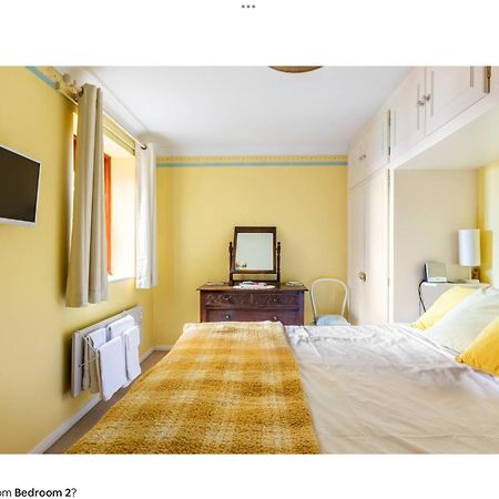 2 Bedrooms Apartment With Free Parking Лэнсинг Экстерьер фото