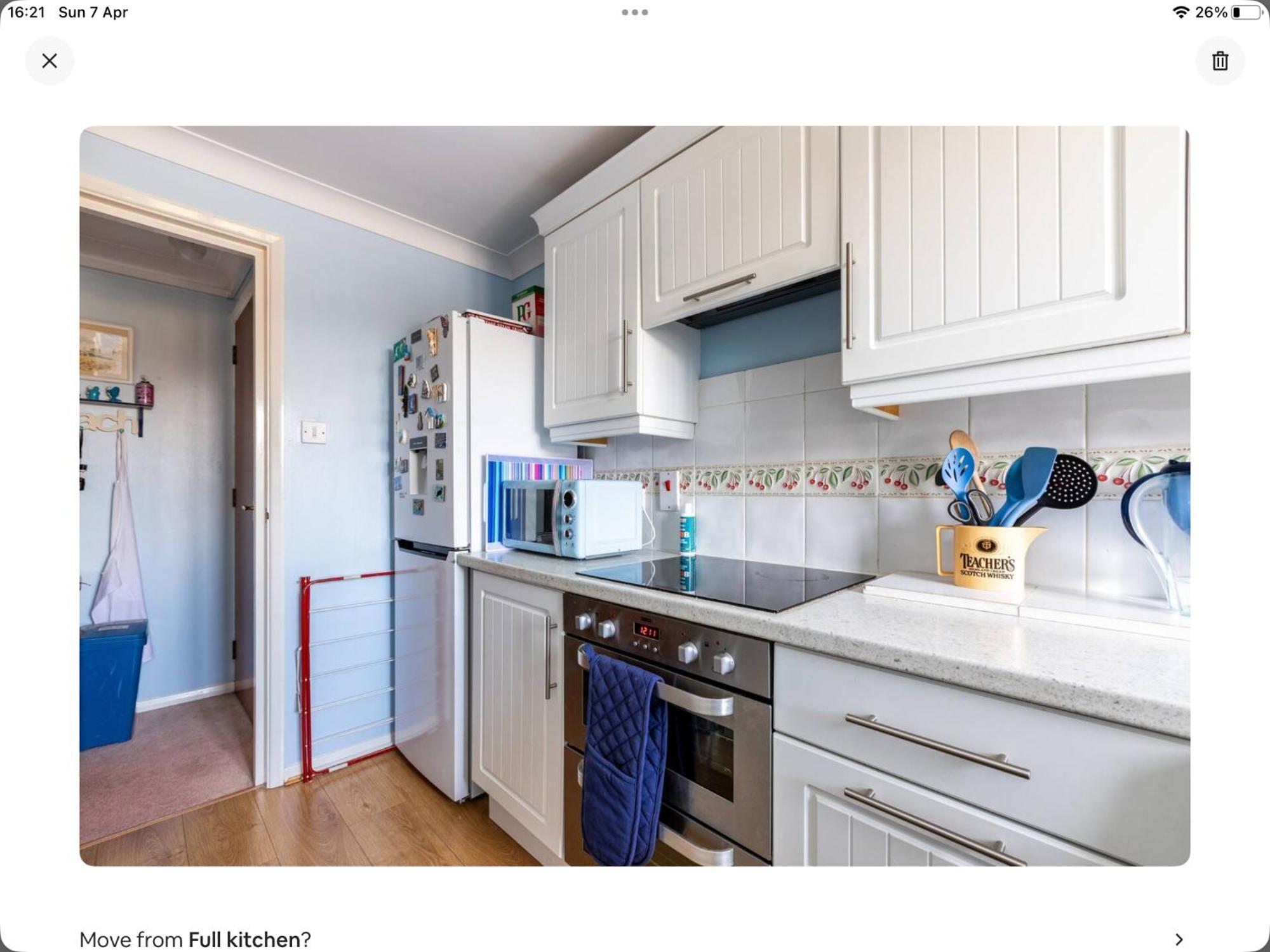 2 Bedrooms Apartment With Free Parking Лэнсинг Экстерьер фото