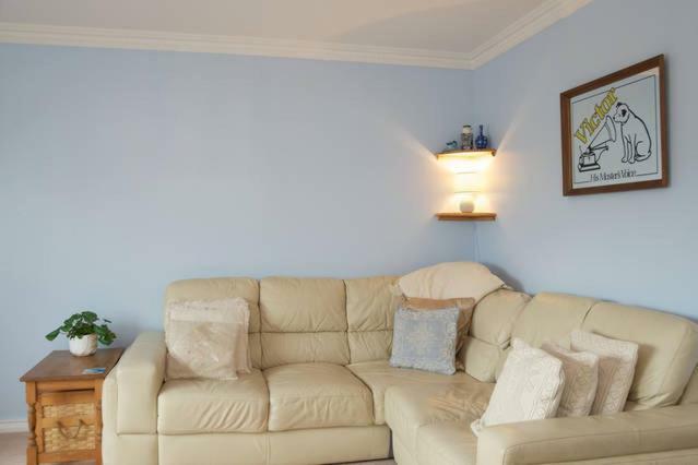 2 Bedrooms Apartment With Free Parking Лэнсинг Экстерьер фото